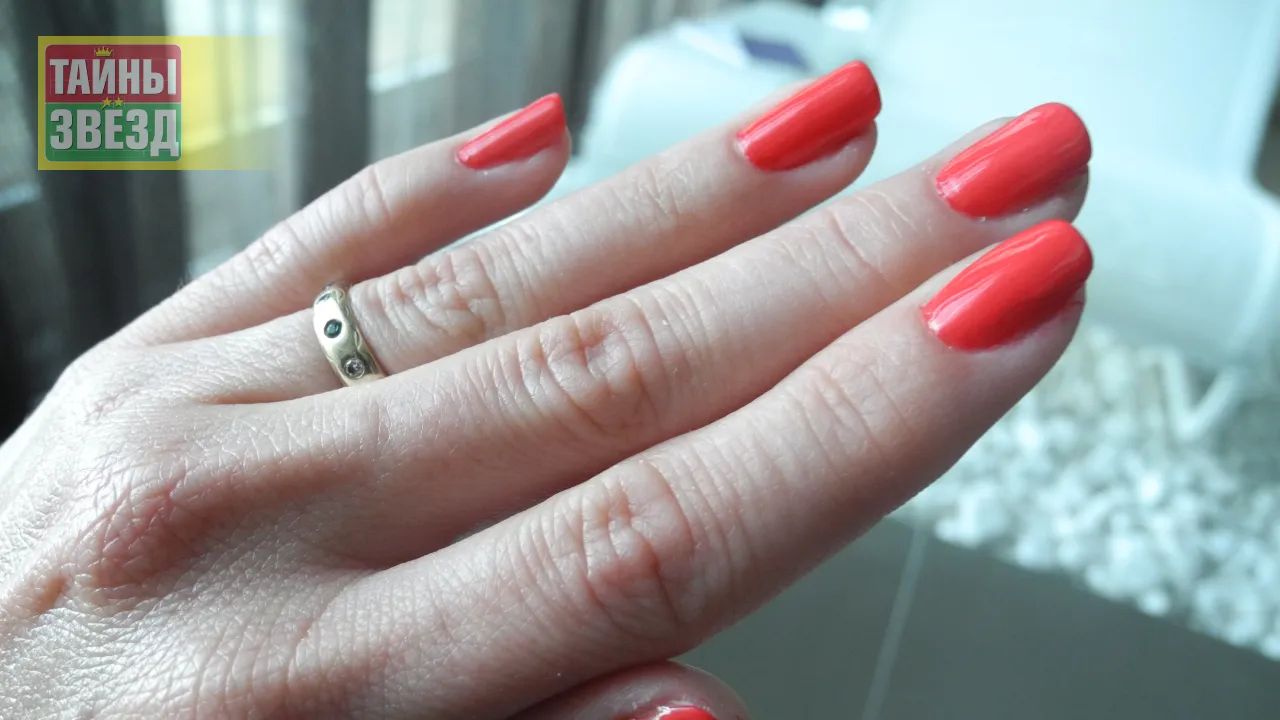 Рука, ногти