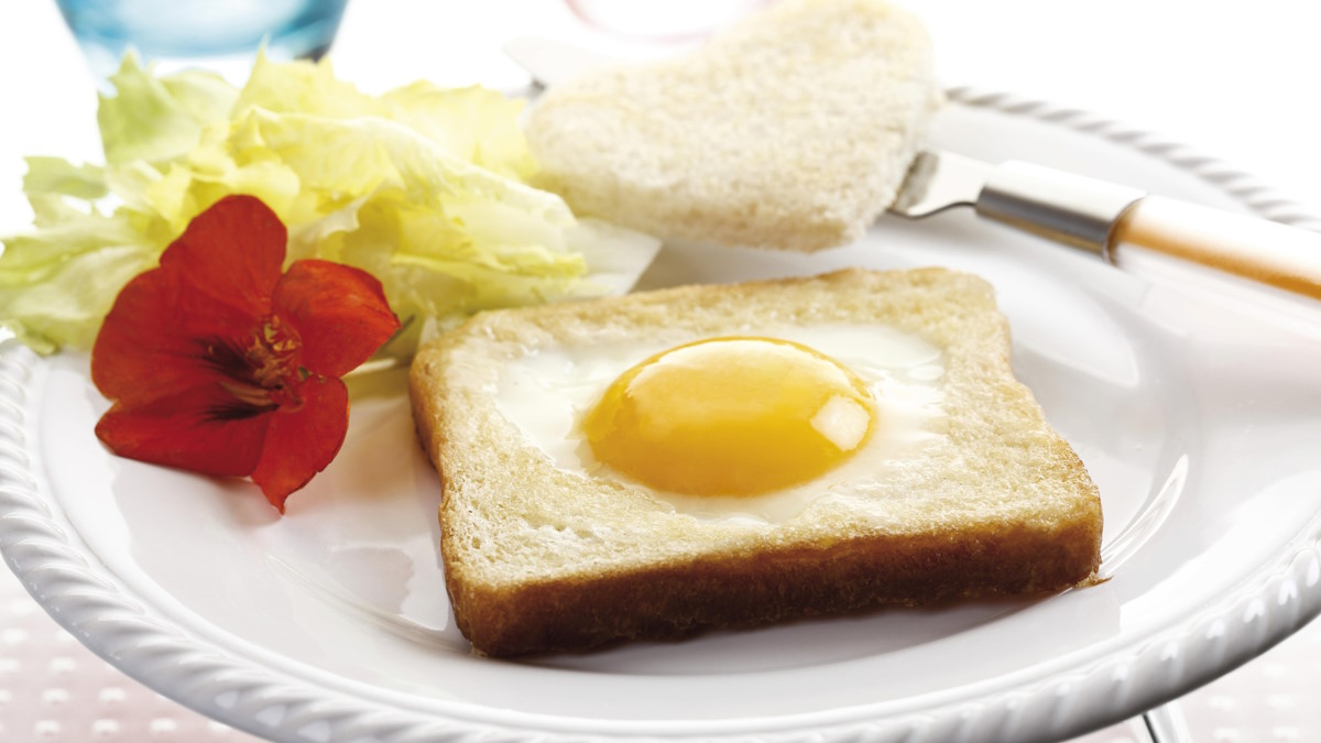 Яйцо в хлебном тосте