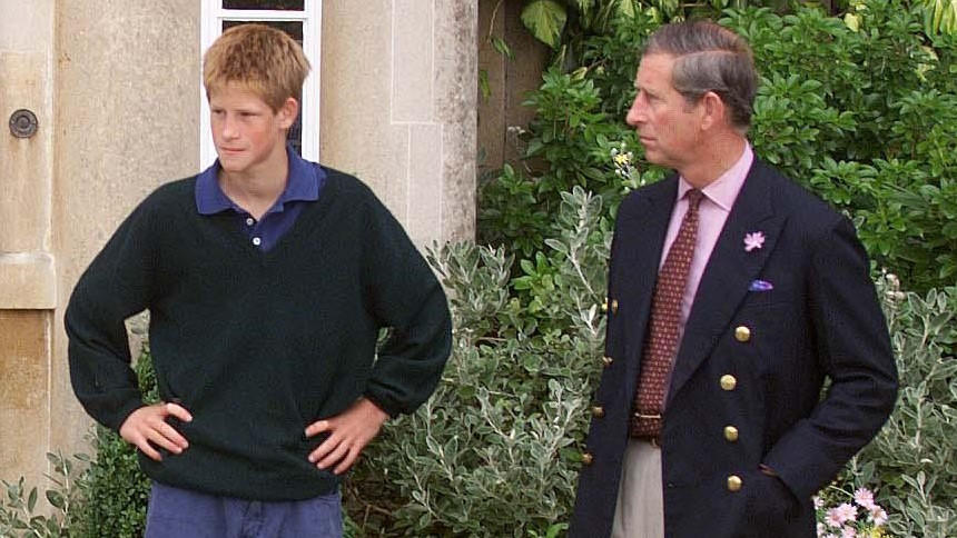 Принц Гарри и его отец Чарльз