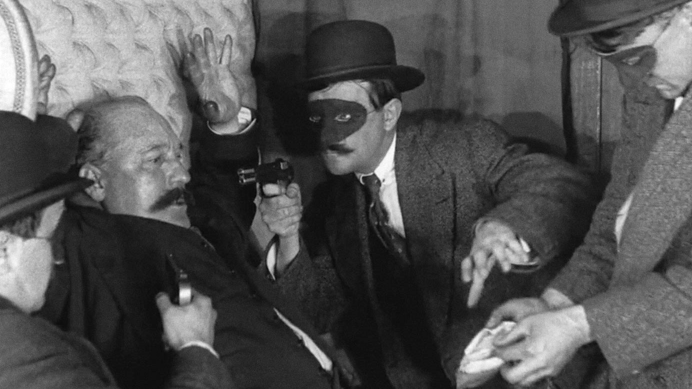 Кадр из фильма «Жюв против Фантомаса», 1913г.