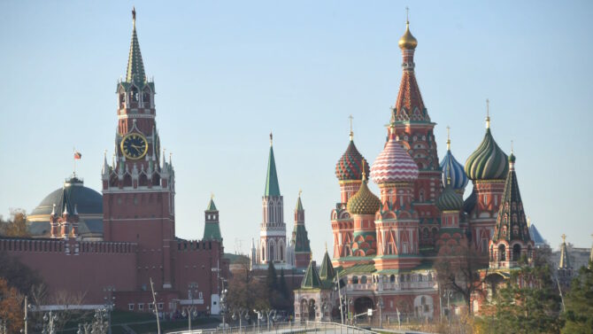 Московский Кремль и собор Василия Блаженного