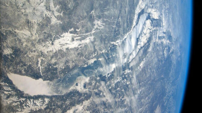 Озеро Байкал, вид с орбиты