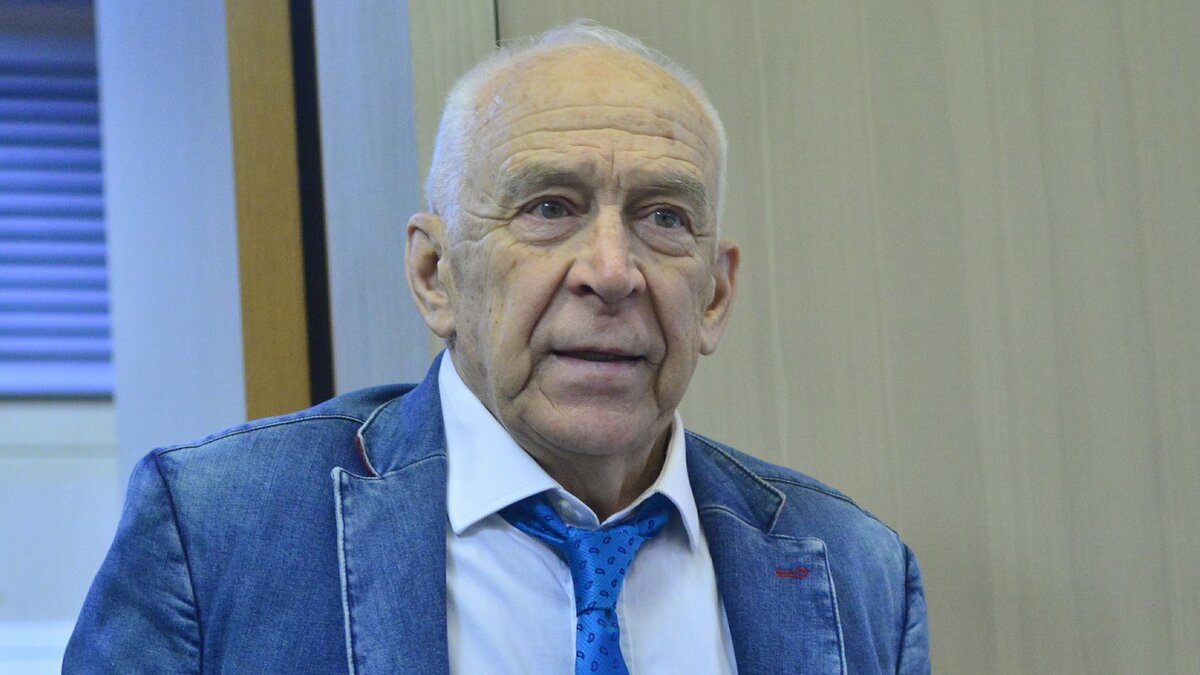 Александр Пашутин